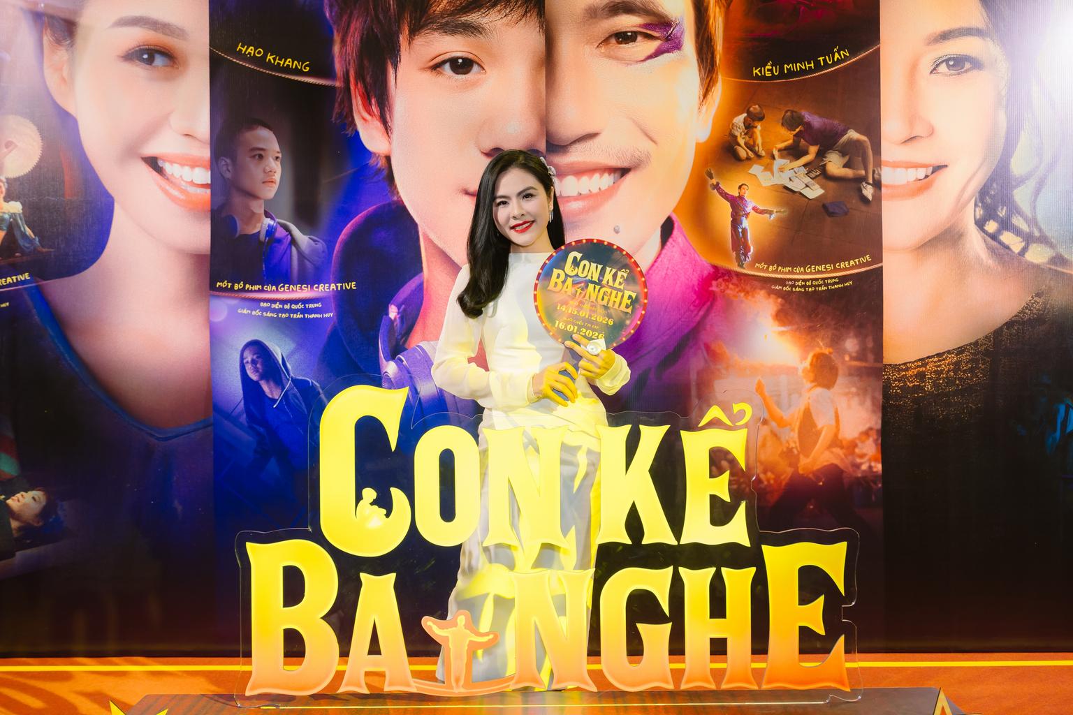 Poster Con kể ba nghe