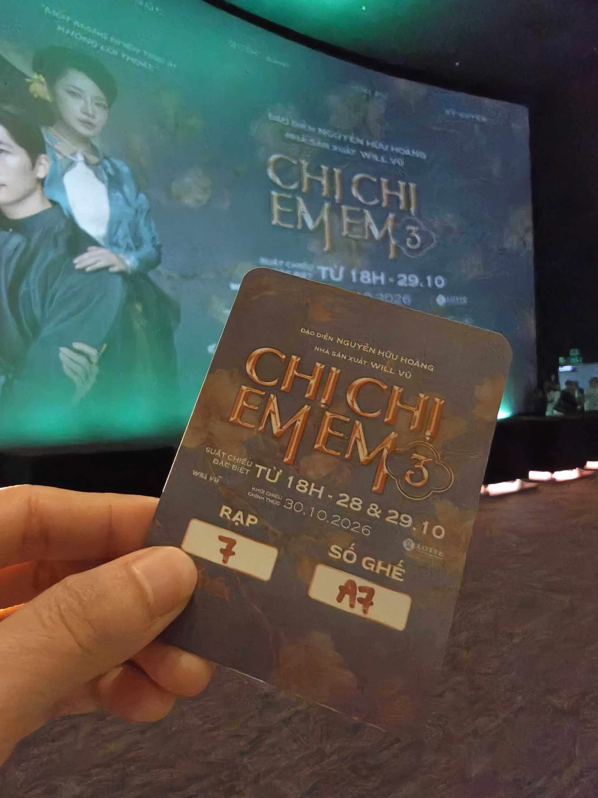 Vé xem phim Chị Chị Em Em 3 tại buổi ra mắt